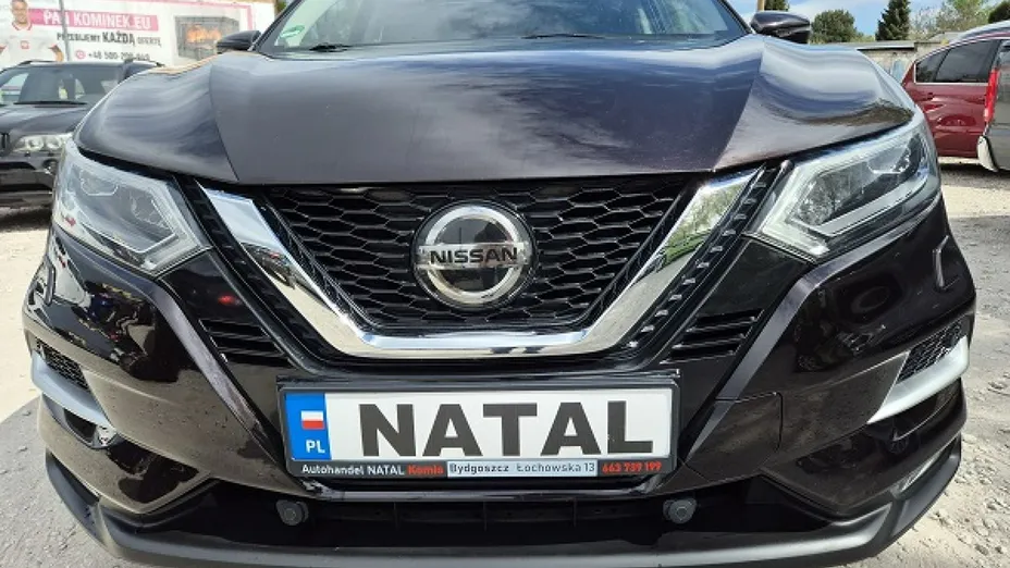 NISSAN Qashqai -