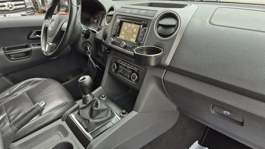 VOLKSWAGEN Amarok -