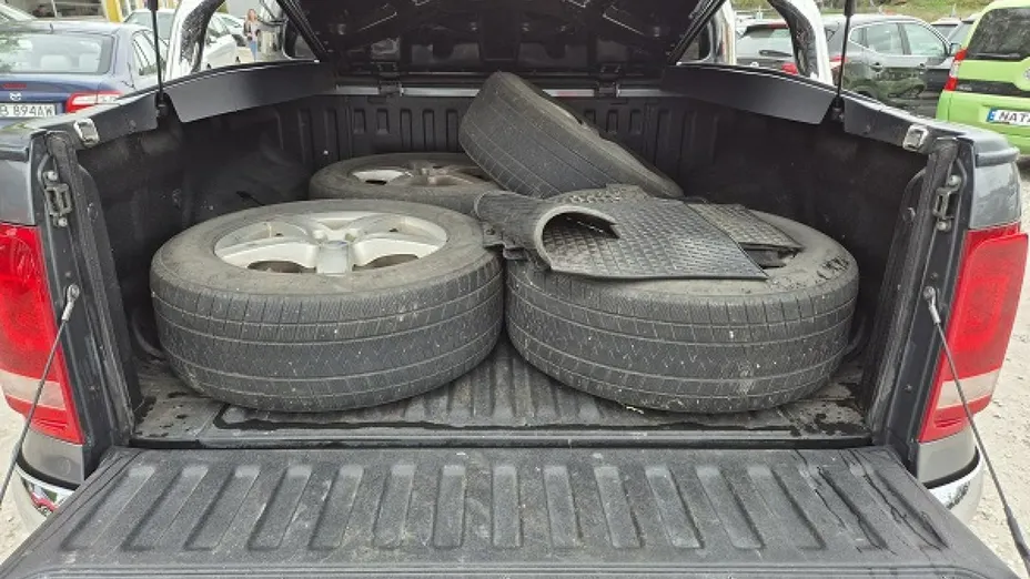 VOLKSWAGEN Amarok -