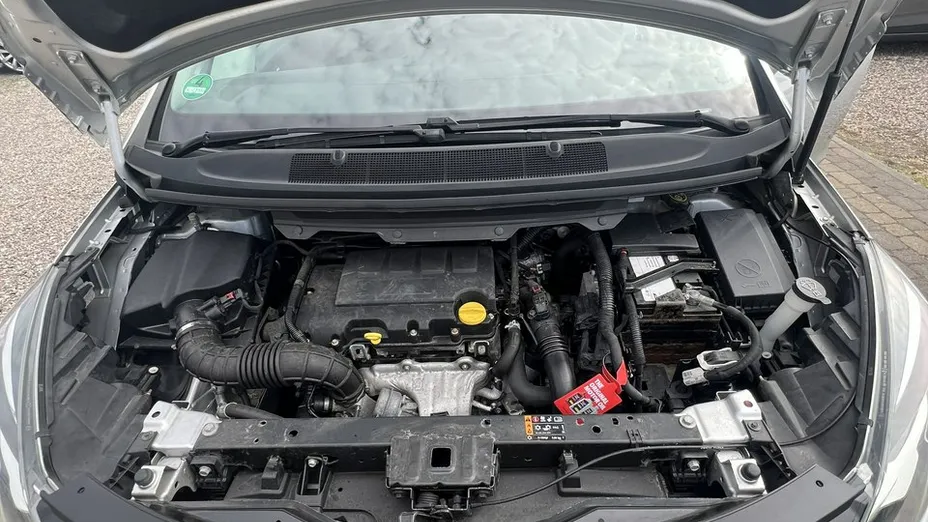 OPEL Zafira -