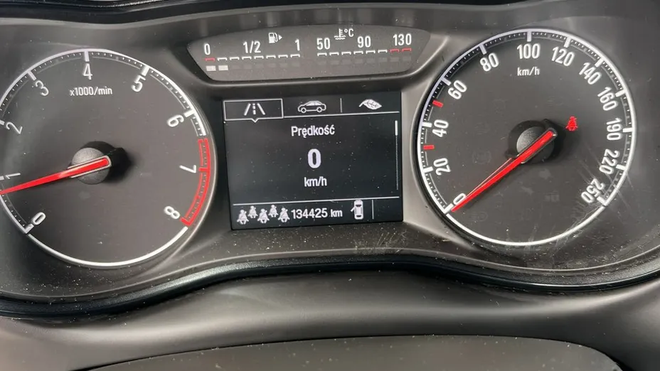 OPEL Zafira -