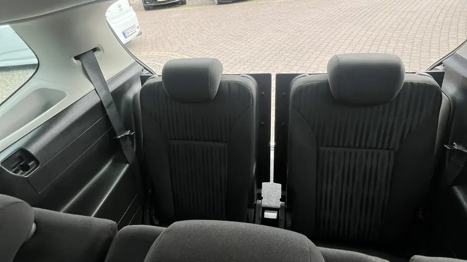 OPEL Zafira -