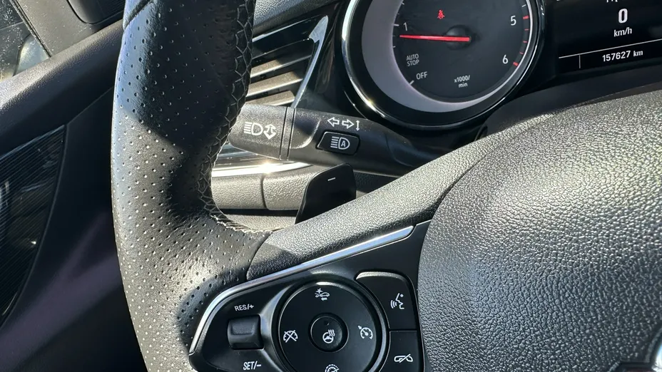 OPEL Insignia -