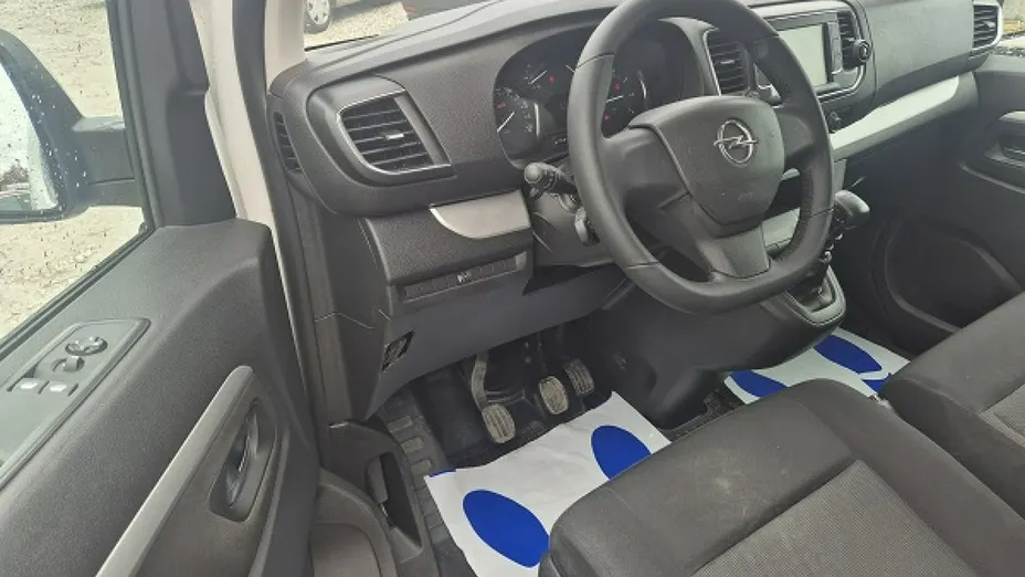 OPEL Vivaro -