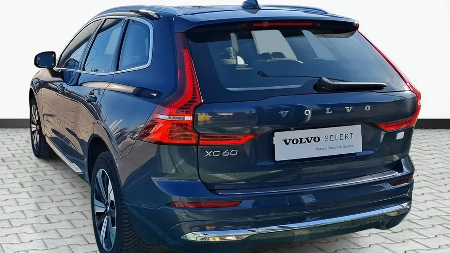 VOLVO XC60 -