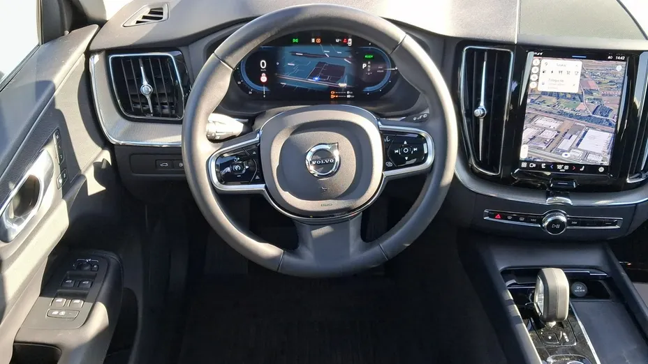 VOLVO XC60 -