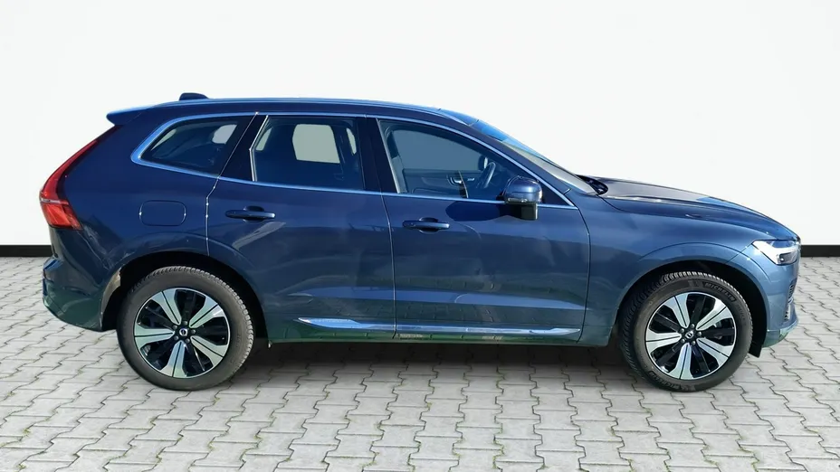 VOLVO XC60 -