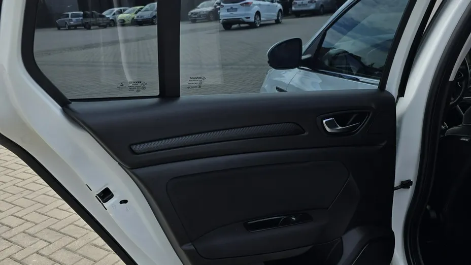 RENAULT Megane -