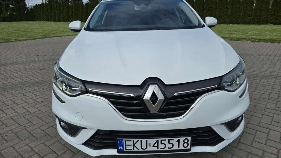 RENAULT Megane -