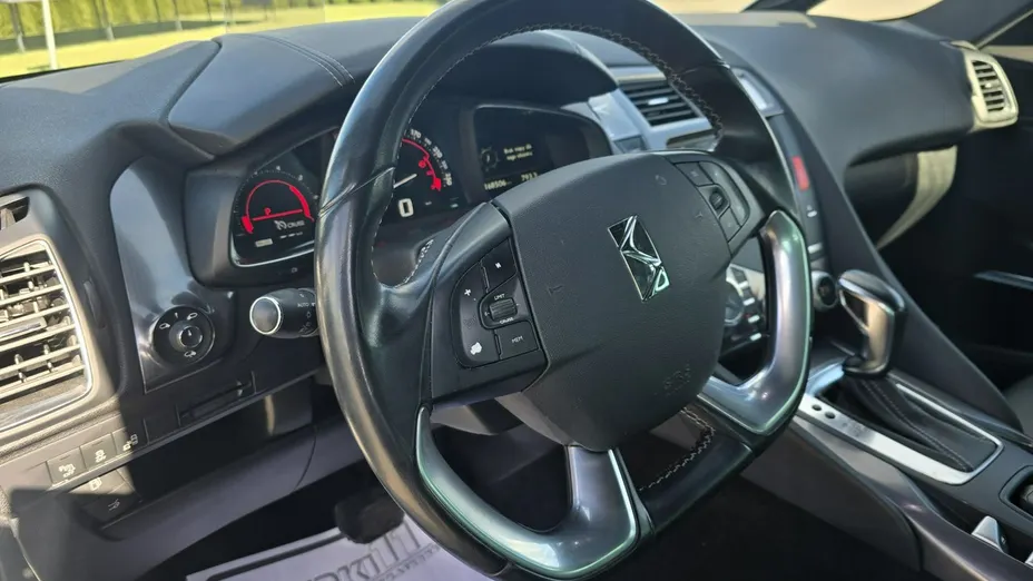 CITROEN DS5 -