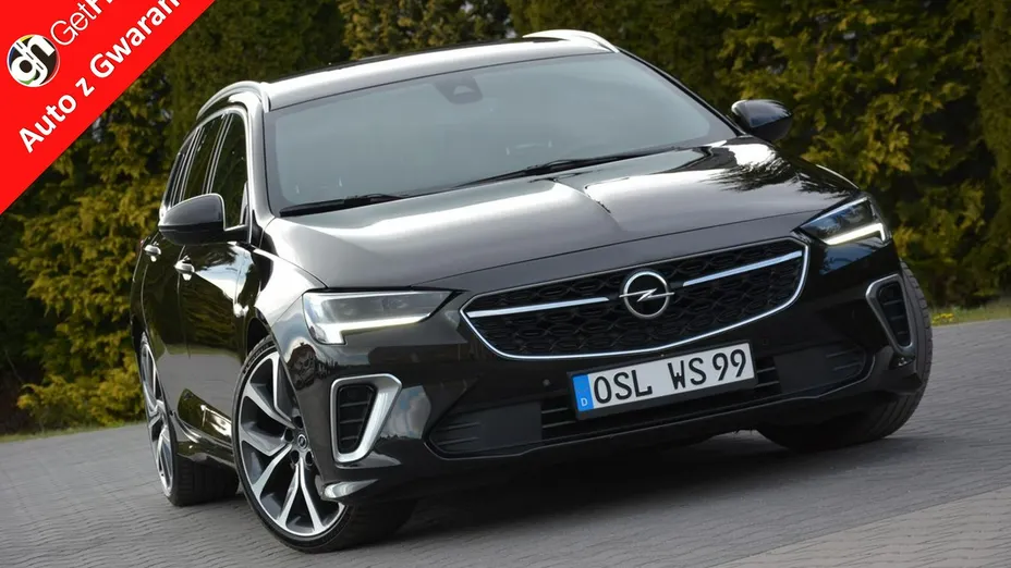 OPEL Insignia -