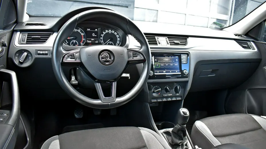 SKODA Rapid -