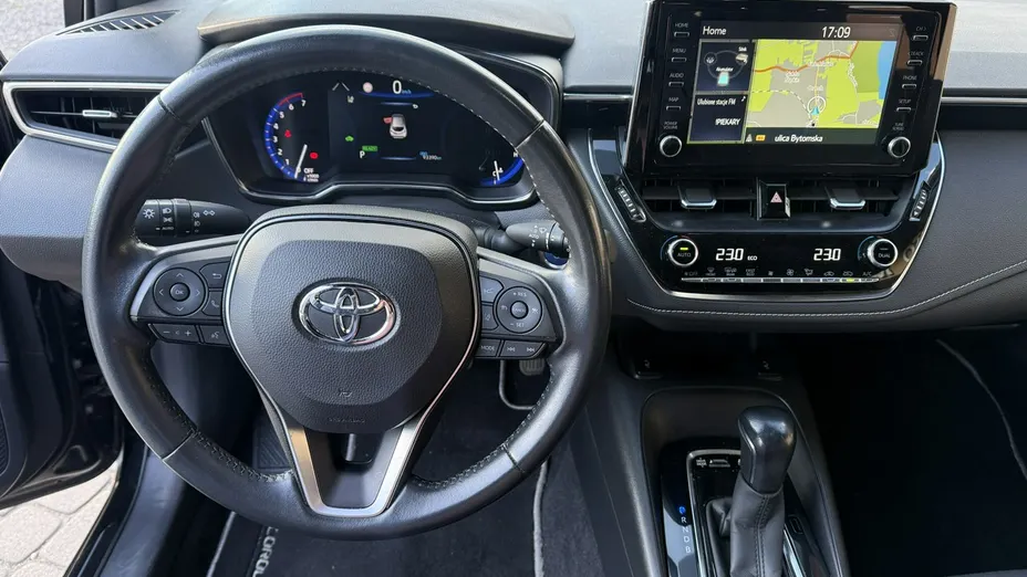 TOYOTA Corolla -