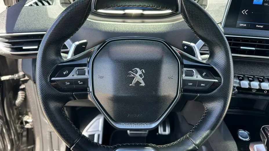 PEUGEOT 3008 -