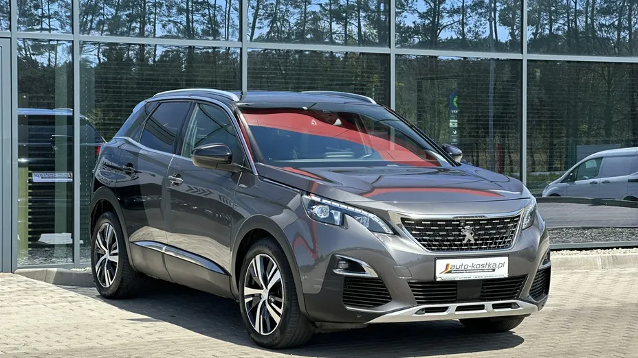 PEUGEOT 3008 -