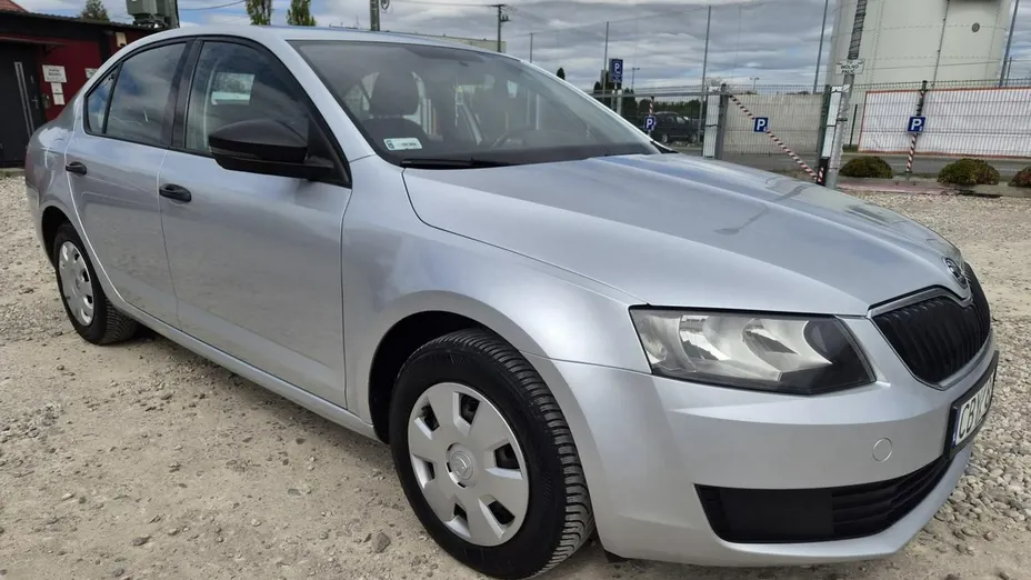 SKODA Octavia -