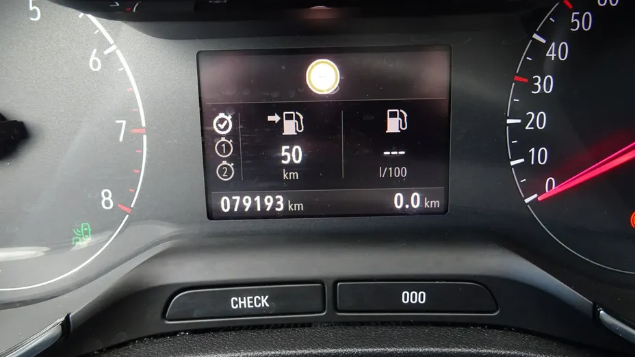 OPEL Crossland X -