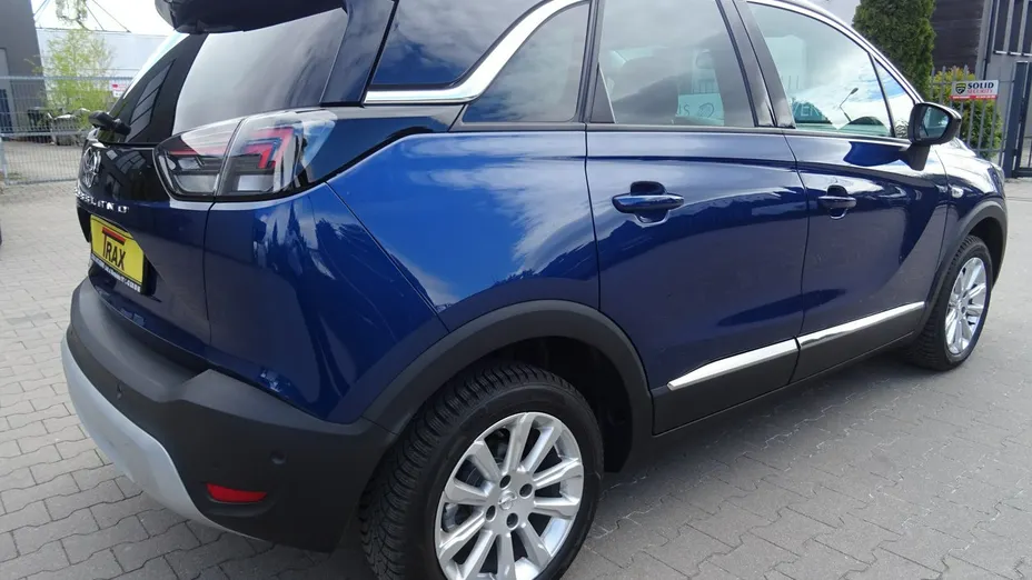 OPEL Crossland X -