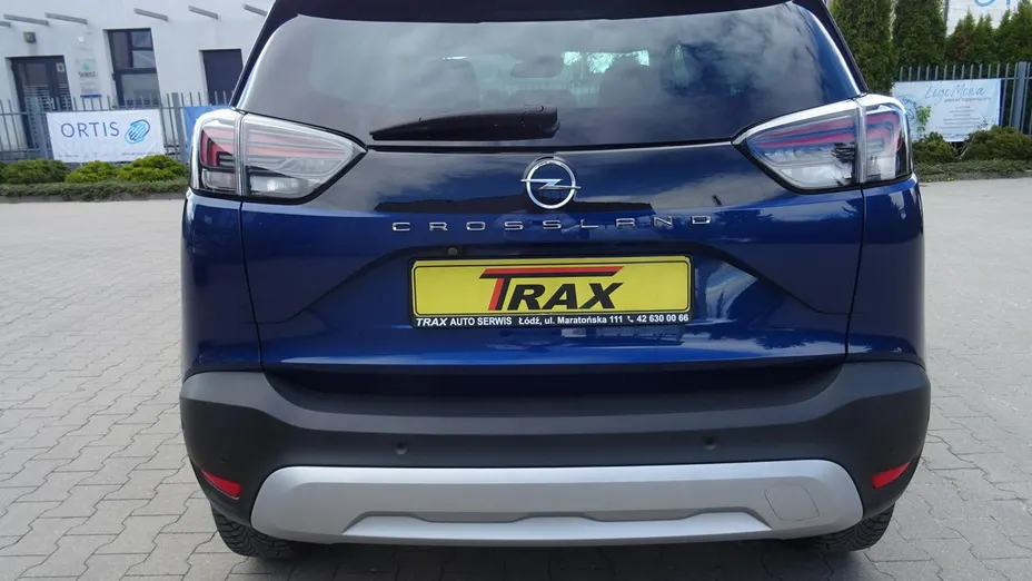 OPEL Crossland X -