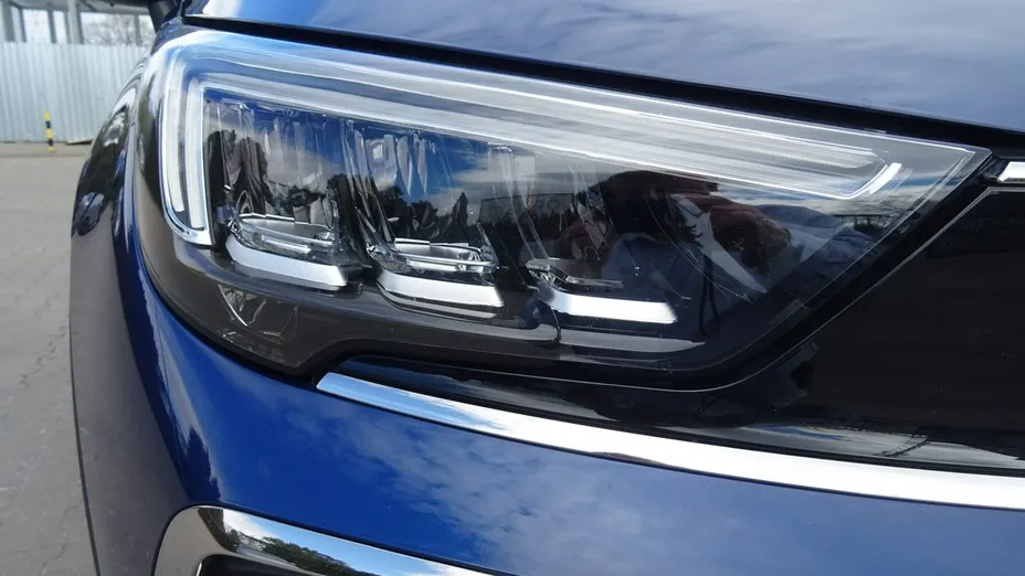 OPEL Crossland X -