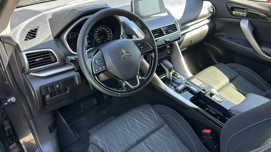 MITSUBISHI Eclipse Cross -