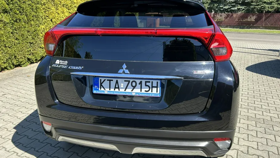 MITSUBISHI Eclipse Cross -