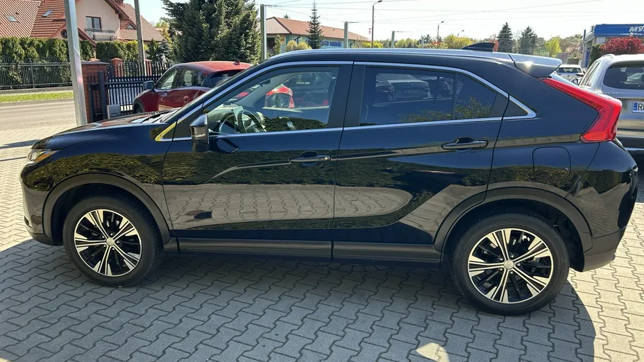 MITSUBISHI Eclipse Cross -