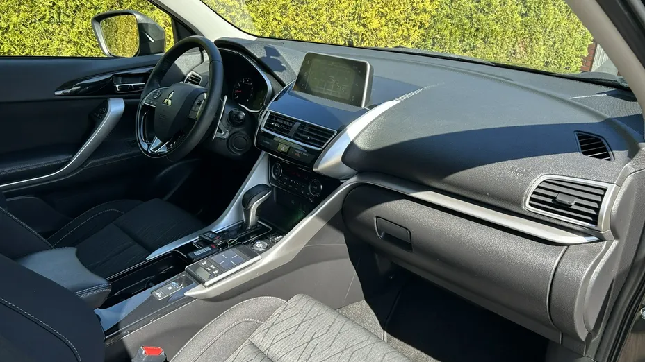 MITSUBISHI Eclipse Cross -