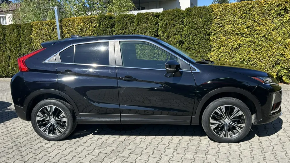 MITSUBISHI Eclipse Cross -