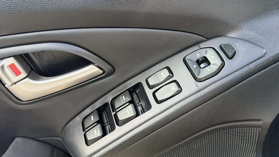 HYUNDAI ix35 -