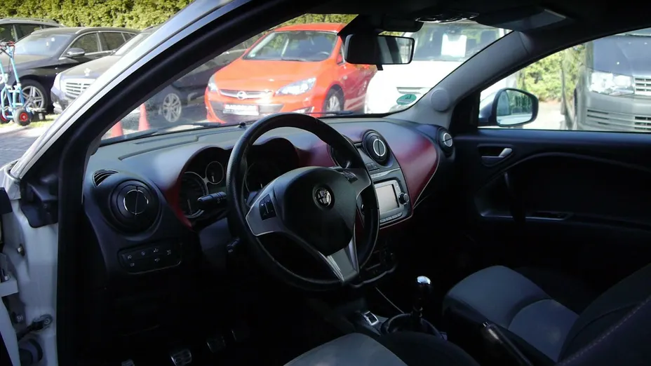 ALFA ROMEO MiTo -