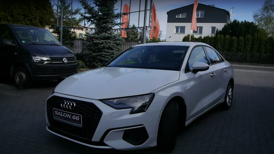 AUDI A3 -