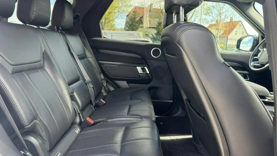 LAND ROVER Discovery -