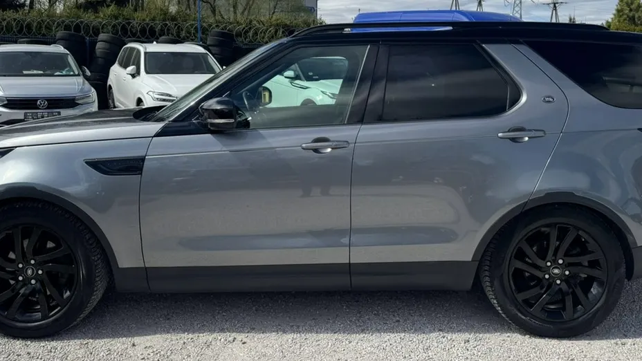 LAND ROVER Discovery -