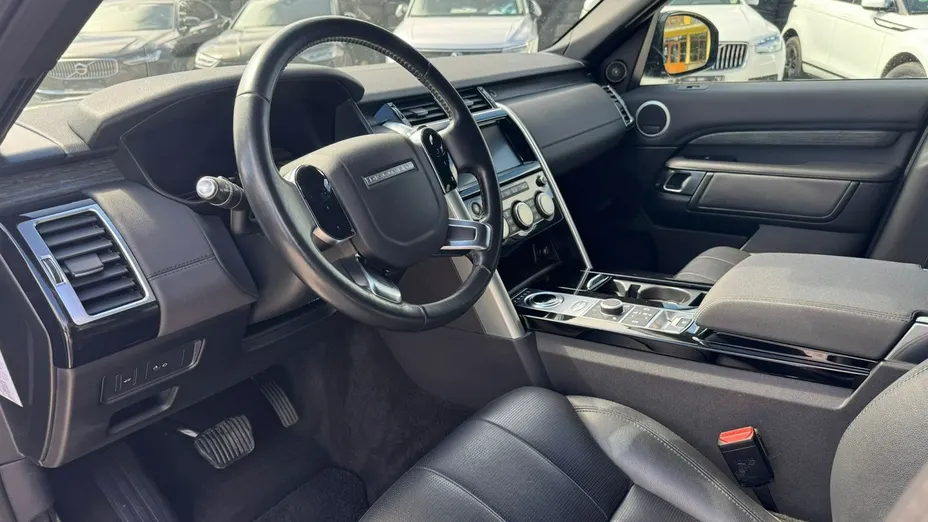 LAND ROVER Discovery -