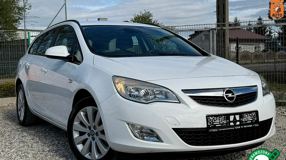 OPEL Astra -