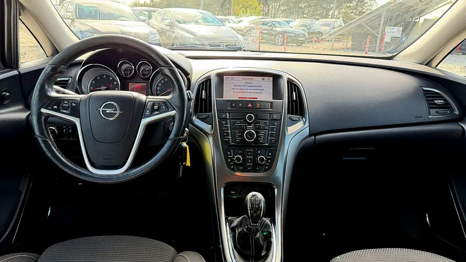 OPEL Astra -