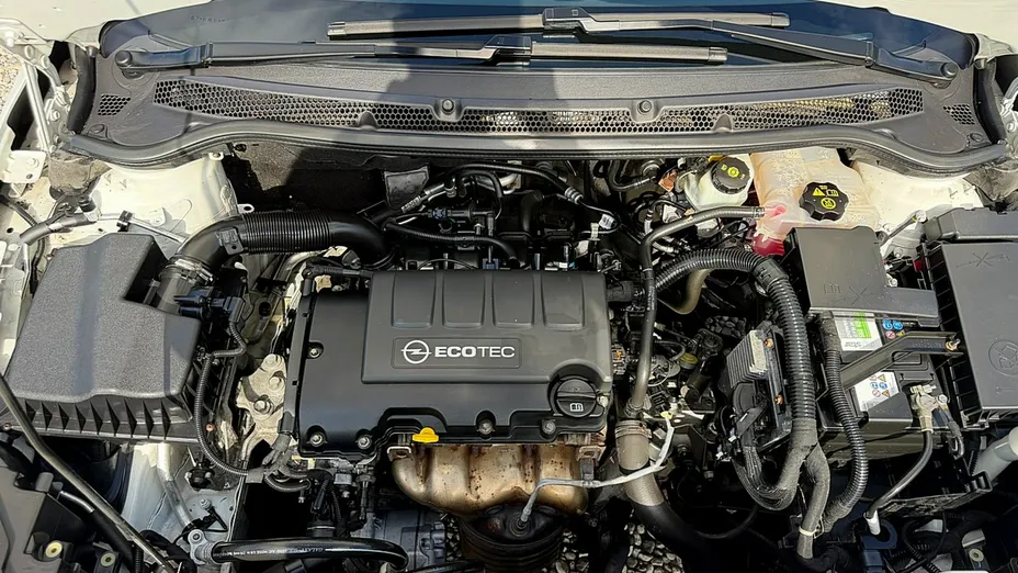 OPEL Astra -