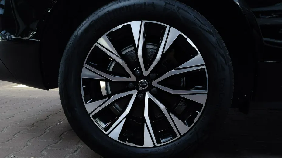 VOLVO XC60 -