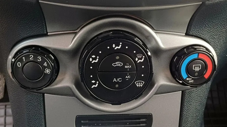 FORD Fiesta -