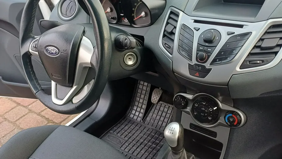 FORD Fiesta -