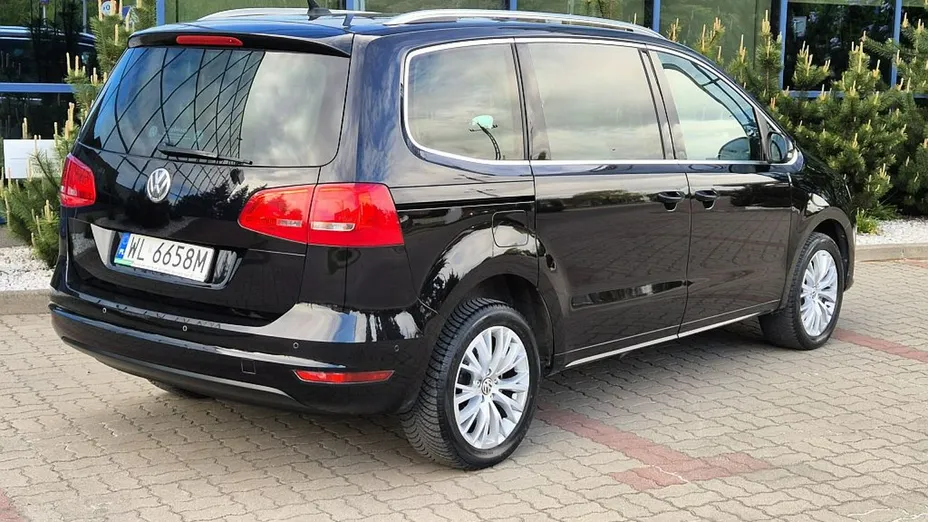 VOLKSWAGEN Sharan -