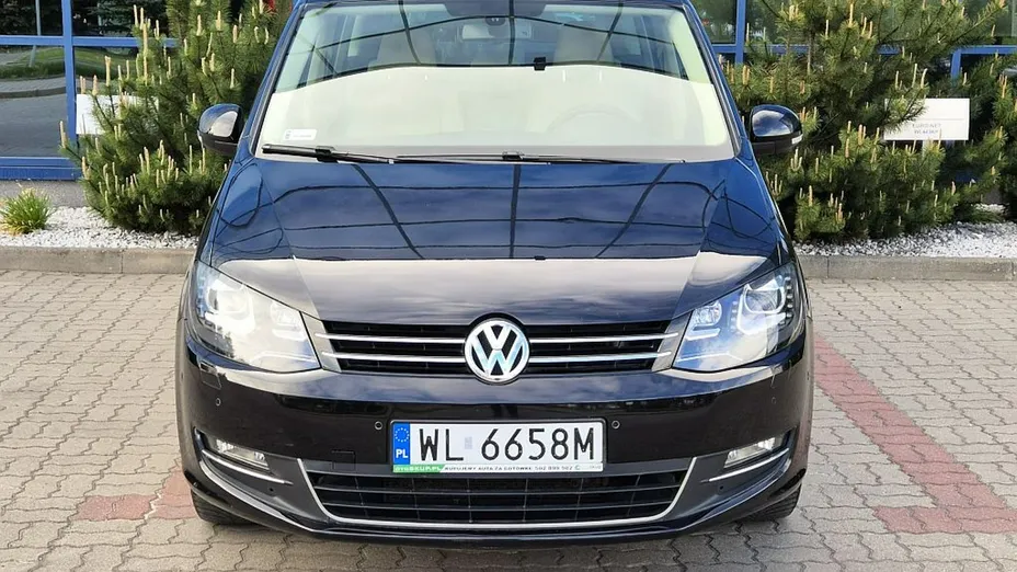 VOLKSWAGEN Sharan -