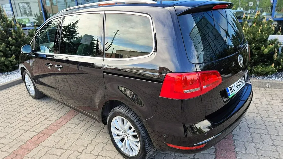 VOLKSWAGEN Sharan -