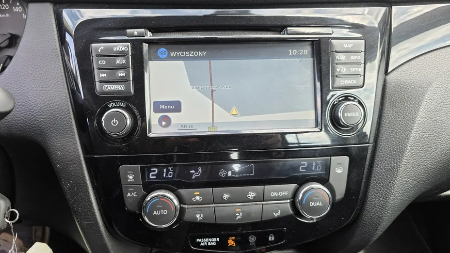 NISSAN Qashqai -