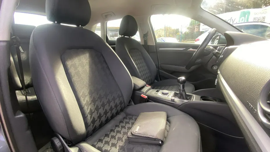 AUDI A3 -