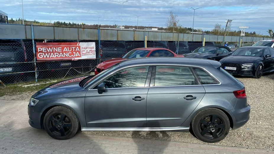 AUDI A3 -