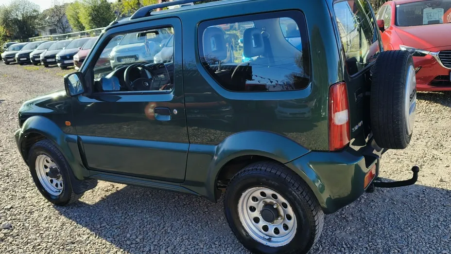 SUZUKI Jimny -