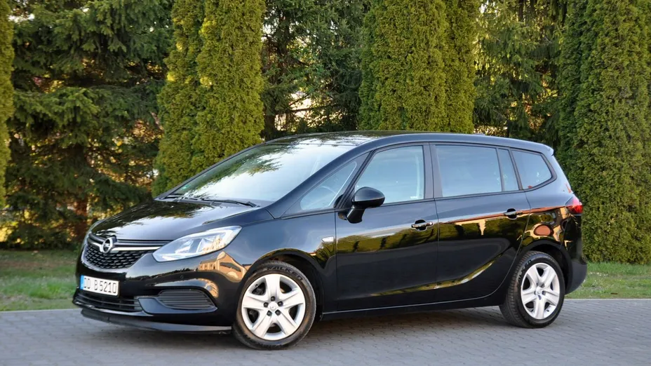 OPEL Zafira -