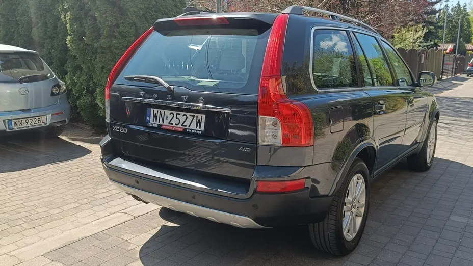 VOLVO XC90 -